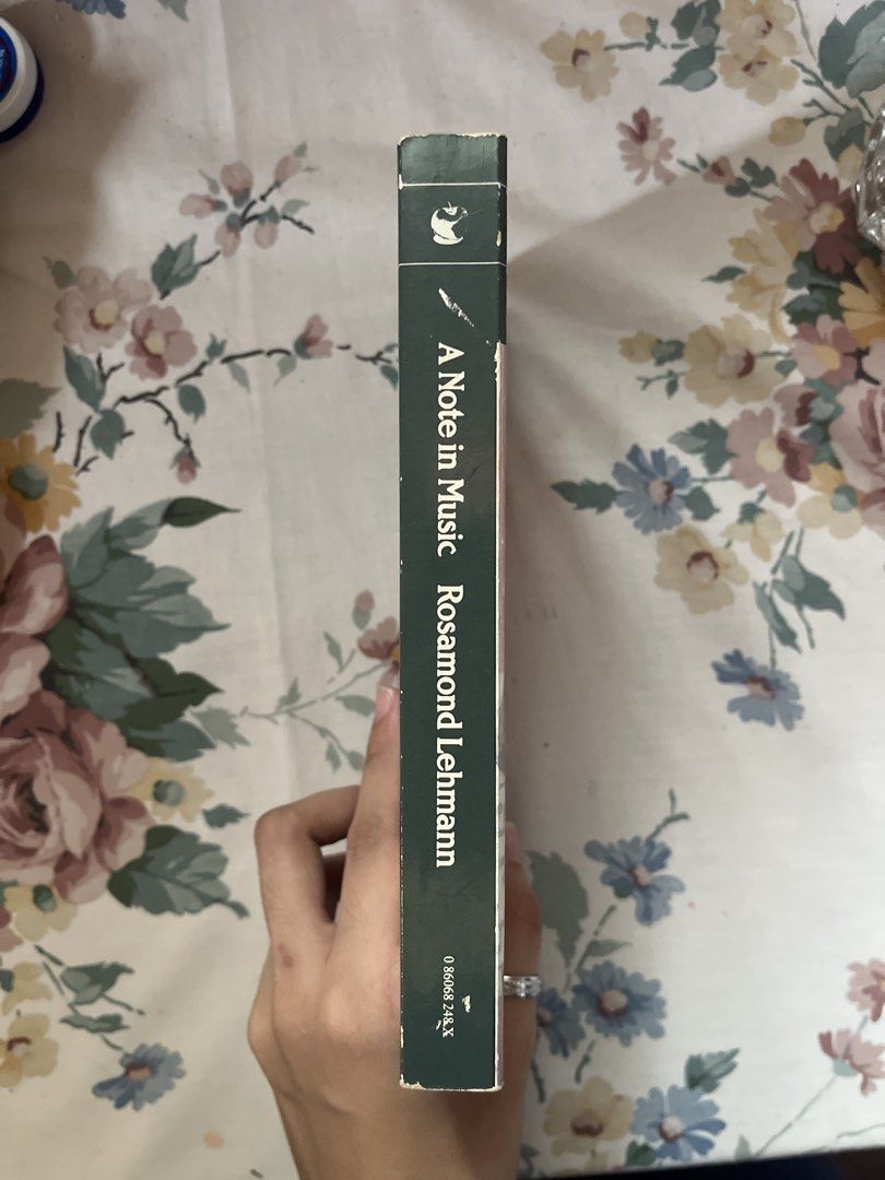 A Note in Music - Rosamond Lehmann (Virago Modern Classics) (Category: Storybooks) located in Davao. Submitted by thisislili778 (Listing ID 1460558901, Image 3). Description: .