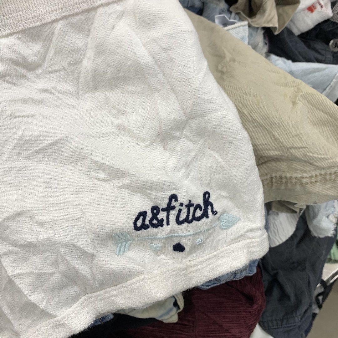 Abercrombie shorts (Category: Shorts) located in Kabankalan. Submitted by leans_closet (Listing ID 1460673538, Image 2). Description: .