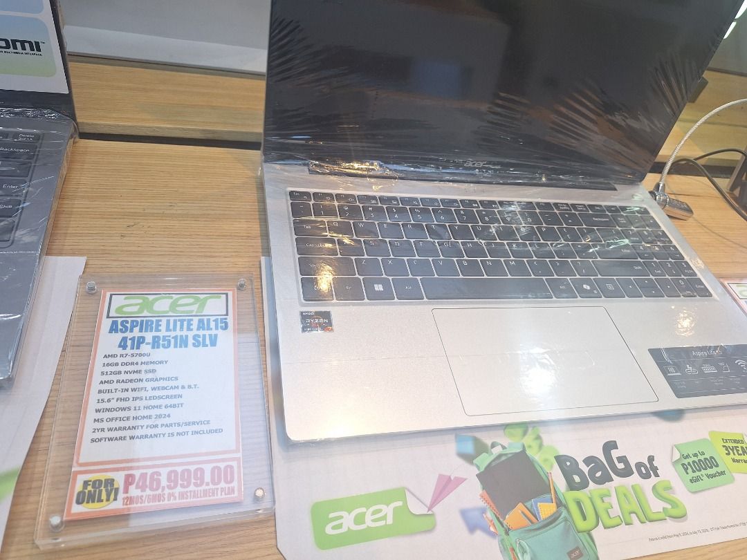ACER Aspire Lite 15 (Category: Laptops & Notebooks) located in Caloocan City. Submitted by damconcepcion (Listing ID 1460684687, Image 1). Description: Brandnew unit Inopen lang po sa mall for testing and inopen ko lang din box dito sa bahay to take pictures. Replacement po ito dahil defective po yung dati pero brandnew po ito. Negotiable pa po ito kaya mag message lang po kayo. Thank you..