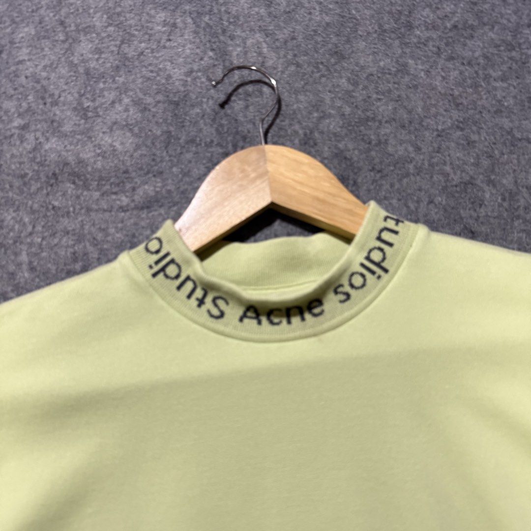 Acne studio (Category: Activewear) located in Zamboanga. Submitted by arganhadjula28 (Listing ID 1460630580, Image 2). Description: Size Xs Dimes 20 x 25 Excellent condition No issue No flaws.