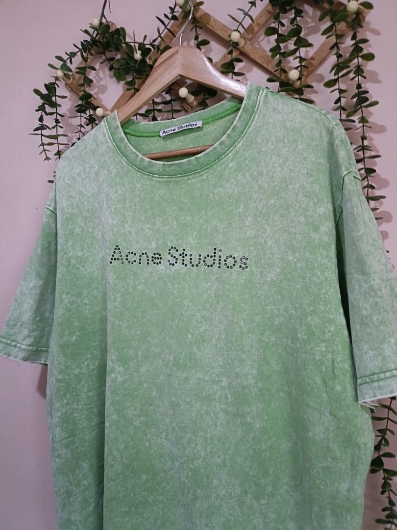 Acne Studios (Category: Luxury Apparel) located in Sual. Submitted by kriztyne_29 (Listing ID 1460680716, Image 2). Description: dimes: 25*28.5.