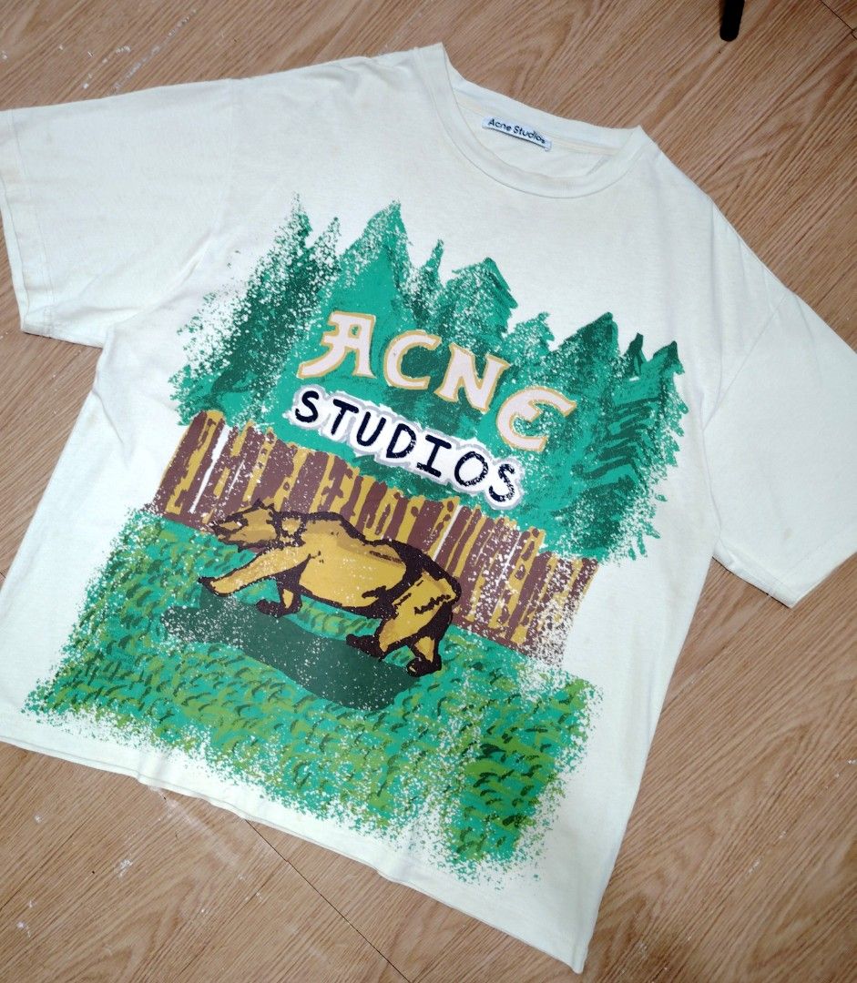 Acne Studios Grant Levy Fikka Bear-Print (Category: Tshirts & Polo Shirts ) located in Caloocan City. Submitted by kuyamohope (Listing ID 1460561188, Image 1). Description: Acne Studios Grant Levy Fikka Bear-Print(beige) very good condition size 24x28.