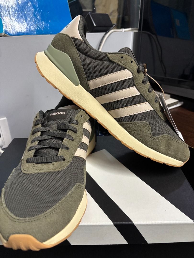 ADIDAS (Category: Casual Shoes) located in Manila. Submitted by nlgarments (Listing ID 1460560733, Image 2). Description: FOR SALE 🔊🔊🔊 BRANDNEW ADIDAS 🔥 ORIGINAL P3700 original price p2500 FOR SALE Reason : Mali ang size na order .