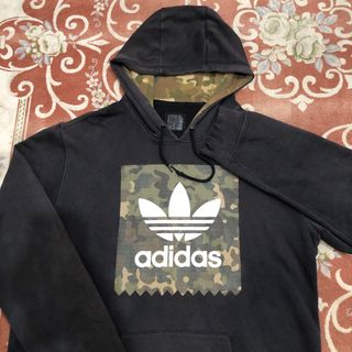 (Category: ) located in . Submitted by high1sthrift (Listing ID 1460550686, Image 1). Description: .
