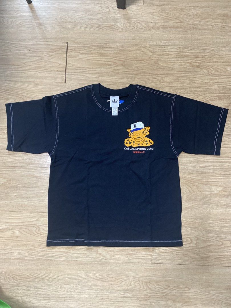 ADIDAS Originals Tee (Category: Tshirts & Polo Shirts ) located in Pasig City. Submitted by hogthevision12 (Listing ID 1460602921, Image 1). Description: -brandnew -with plastic and tags -size M labeled -dm for more photos .