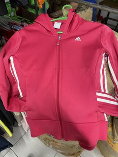 (Category: ) located in . Submitted by riyizthriftz (Listing ID 1460684269, Image 1). Description: .