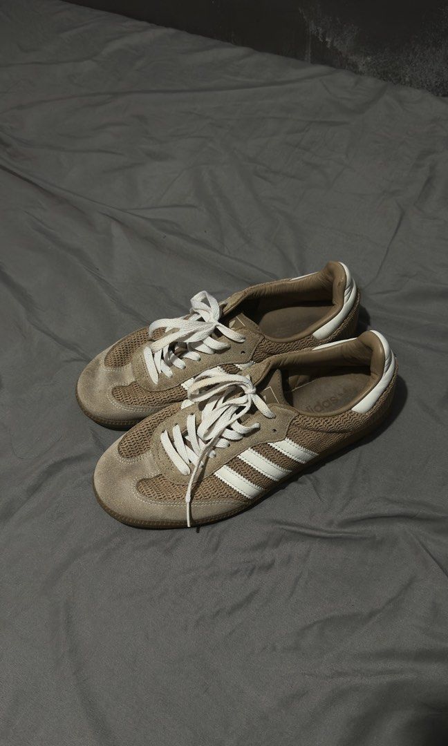 Adidas Samba OG (Category: Sneakers) located in Iloilo. Submitted by deangalaxc (Listing ID 1460713481, Image 1). Description: size: US 9.5 -personal pair -still in good condition -no box, but can provide -slightly negotiable .