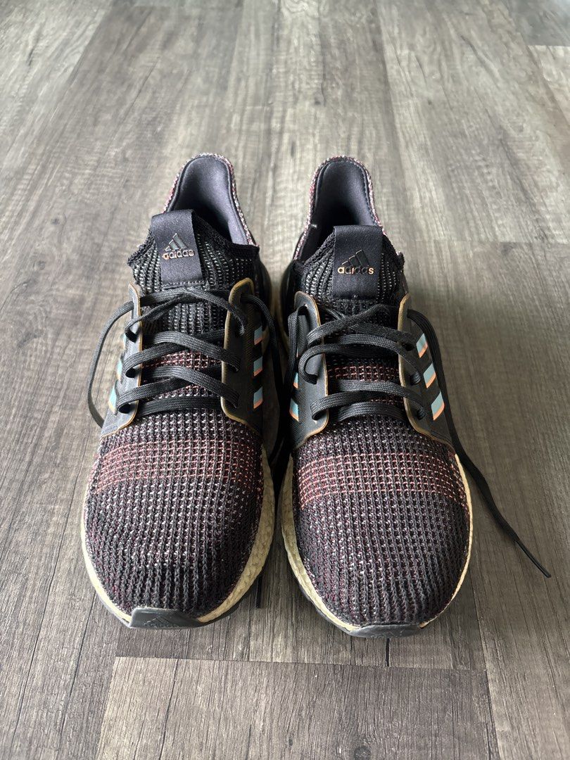 Adidas Ultraboost 19 Multicolor Static (Category: Sneakers) located in Mandaluyong City. Submitted by jlg23 (Listing ID 1460525512, Image 1). Description: No box Negotiable Peeling on logo on tongue.