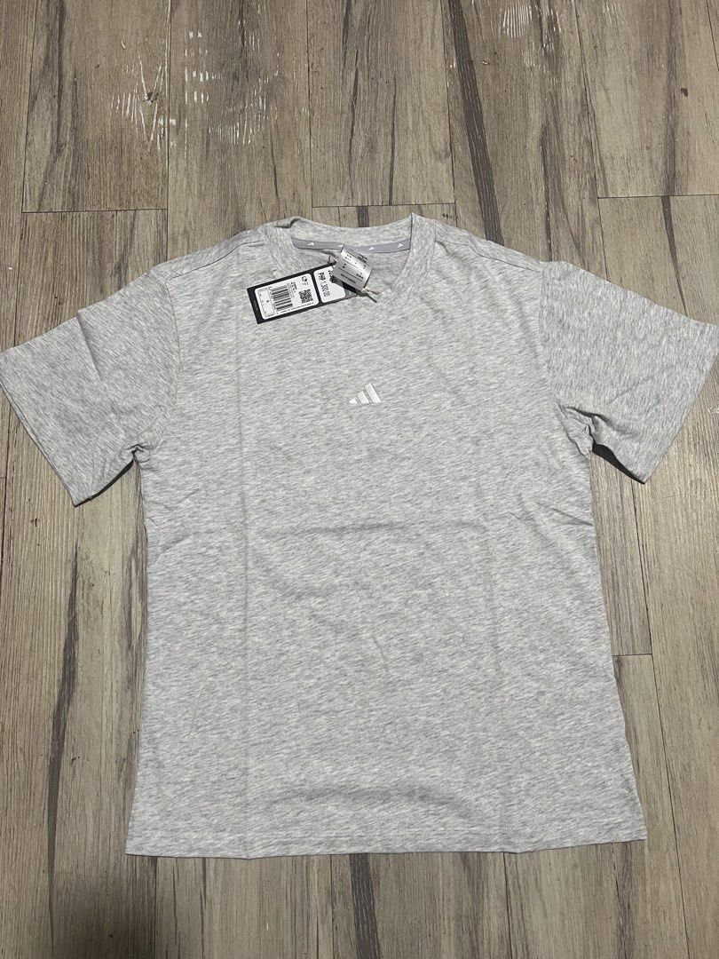 ADIDAS WOMEN TEE S,M,L (Category: Activewear) located in Baguio. Submitted by kyrawang22 (Listing ID 1460712912, Image 1). Description: .