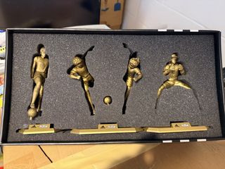 （分類：）位於 。 由 hozza13 提交（商品編號 1460526075，圖片 1）。簡介： 。
