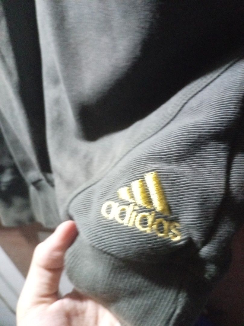Adisas 00s Quarter Zip spellout Qzip (Category: Coats, Jackets and Outerwear) located in Quezon City. Submitted by fritzyurii (Listing ID 1460670537, Image 3). Description: Asian Size XL Heavy weight cotton Looks good in person (Bad Camera Quality).