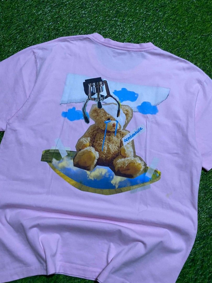 ADLV (Category: Tshirts & Polo Shirts ) located in Manila. Submitted by franzenbal30332 (Listing ID 1460670193, Image 3). Description: ADLV SIZE L TO XL WIDTH - 22 LENGTH - 28 COLOR RATE 9.5 EXCELLENT CONDI ISSUE WASHABLE YELLOW STAIN.