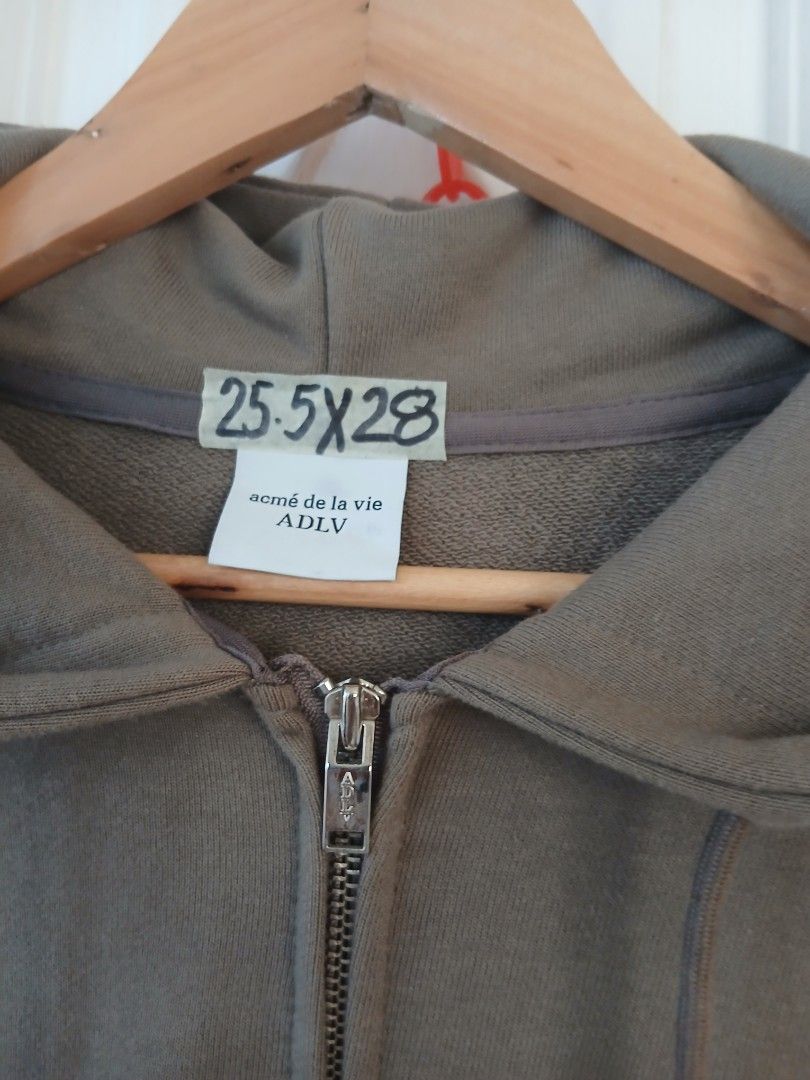 ADLV Acme De La Vie (Category: Coats, Jackets and Outerwear) located in Tarlac. Submitted by the.original.fit (Listing ID 1460564706, Image 2). Description: .