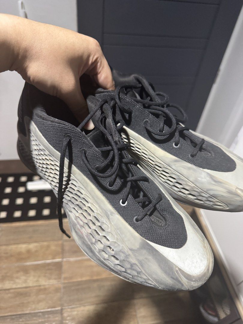 AE1 Ascent Low Size 13 (Category: Casual Shoes) located in Quezon City. Submitted by patrickisdman (Listing ID 1460603739, Image 1). Description: FOR SALE AE 1 Low Ascent Size 13 2500 negotiable 7-8/10 Slight yellowing No Box Can send more detailed pics upon request RFS: Declutter Location: QC Area Buyer should shoulder the shipping.
