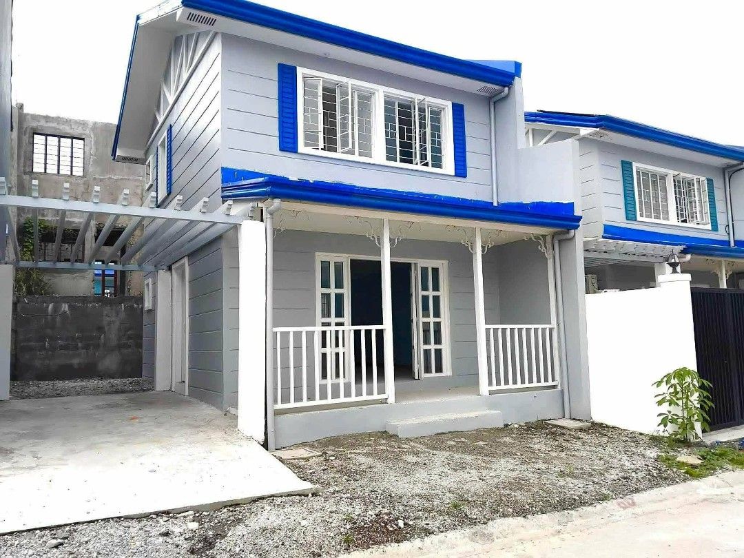 Affordable house & Lot (Category: House & Lot) located in Bulacan. Submitted by janethferrer (Listing ID 1460641984, Image 1). Description: Residential & Commercial House & Lot Starts @20K/mo ‼️ METRO MANILA HILLS Rodriguez, Rizal Bgy Sanjose 30% DISCOUNT RESERVATION FEE ONLY TO AVAIL DIRECT FINANCING BANK OR PAG IBIG 35mins away from Commonwealth Quezon City 𝐍𝐄𝐀𝐑𝐁𝐘 𝐄𝐒𝐓𝐀𝐁𝐋𝐈𝐒𝐇𝐄𝐌𝐄𝐍𝐓𝐒: ♦️Public & Private Schools ♦️7/11 inside su