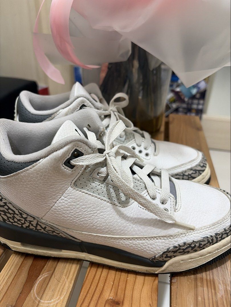 Air Jordan 3 Retro Hide n Sneak (Category: Sneakers & Footwear) located in Paranaque City. Submitted by gensclosettt (Listing ID 1460664787, Image 2). Description: Authentic, bought at footlocker in 2023 Fits size 6-6.5 us womens, 5 us mens Still in good condition No box.