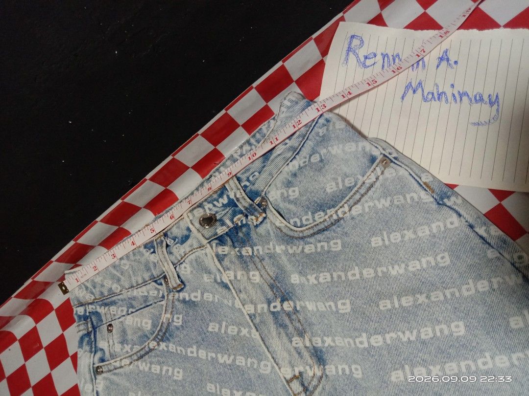 Alexander Wang All Over Logo Dip Dye Jeans (Category: Jeans) located in Danao, Cebu. Submitted by rennan.546 (Listing ID 1460676610, Image 2). Description: Alexander Wang dimention 26x38 issue none color rate 9.9/10 +shipp loc pagutlan maslog danao city Cebu city - Alexander Wang Jeans - All-over logo print - Dip-dye effect (blue to white fade) - Size: 26 - Material: 100% Cotton - Made in USA - Perfect statement piece for your wardrobe.