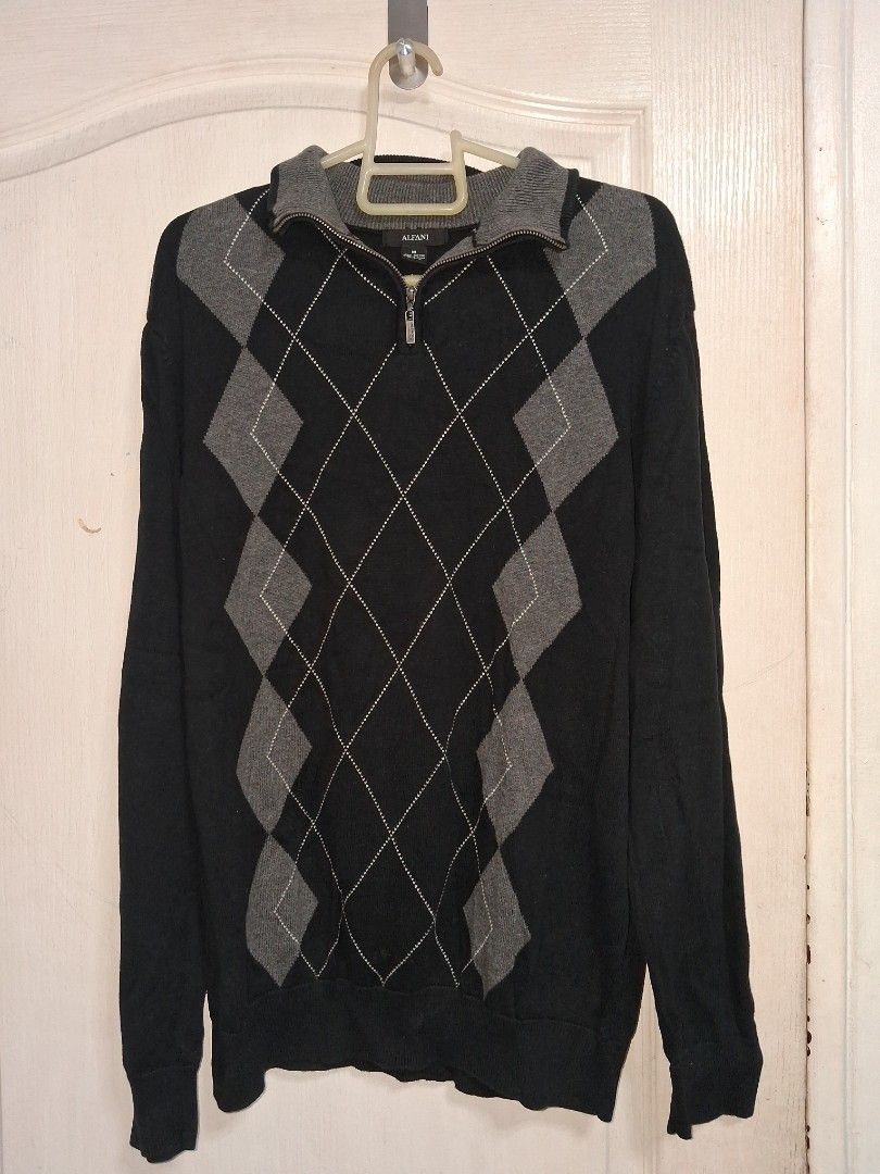 Alfani Black & Grey Argyle Quarter Zip Sweater (Category: Coats, Jackets and Outerwear) located in Baguio. Submitted by arowarwai (Listing ID 1460664890, Image 1). Description: - Alfani Quarter Zip Sweater - Color: Black with Grey Argyle Pattern - Size: Medium - Material: 100% Cotton - Versatile: Great for layering or wearing on its own - Style: Comfortable and stylish.