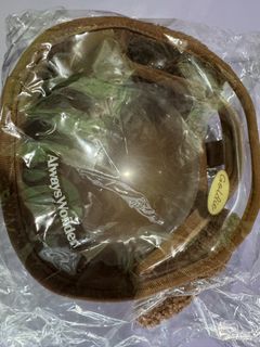 （分類：）位於 。 由 llm1cc 提交（商品編號 1460512700，圖片 1）。簡介： 。