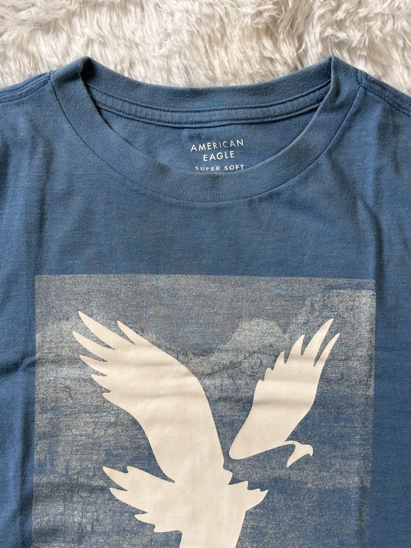 American Eagle 🦅 (Category: Tshirts & Polo Shirts ) located in Manila. Submitted by uniqlow717 (Listing ID 1460561825, Image 2). Description: ‼️‼️Declutter Sale! ‼️‼️ Perfect for laid-back fits, quick errands, lounge days, and effortless everyday style. 👕☕ 💫 Condition: Preloved / Very Good Condition / Freshly Washed 📏 Size: Medium (Standard Fit) 💰 Price: ₱370 📦 Shipping: Lalamove or Grab pick up 💌 DM.