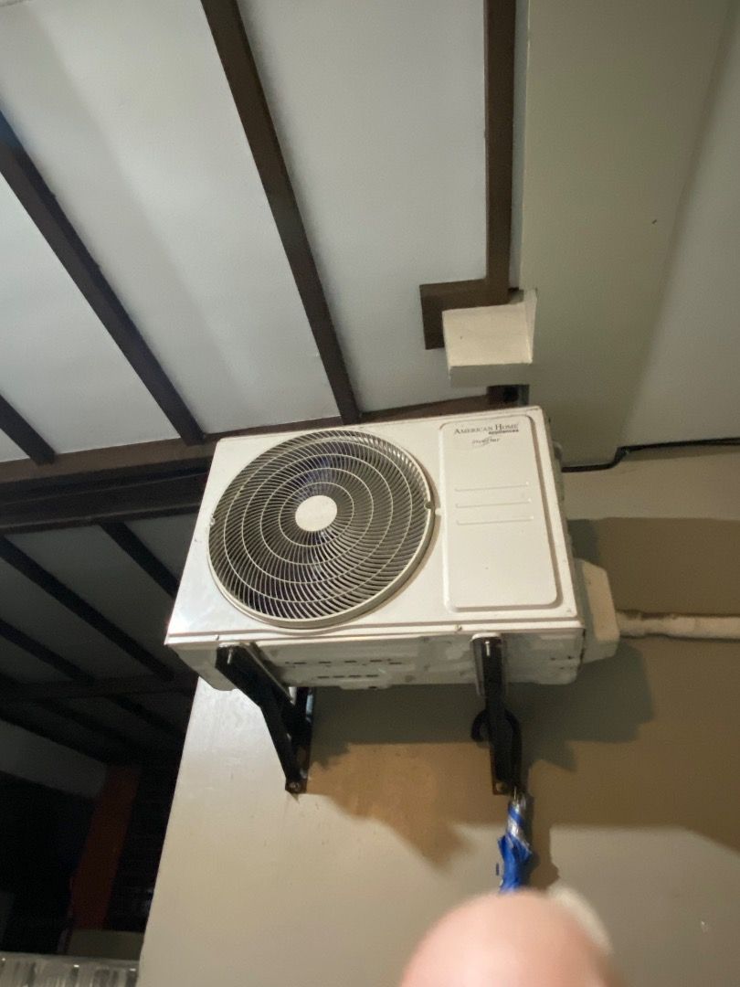 American Home Split Type 2HP Air Conditioner (Category: Air Conditioning and Heating) located in Caloocan City. Submitted by cocolb (Listing ID 1460668665, Image 2). Description: - American Home Split Type Air Conditioner 2HP - Complete set: Indoor unit, Outdoor unit, and Remote Control - Bought in 2022 and used a few times a year in our living/room kitchen of 40+ square meters.