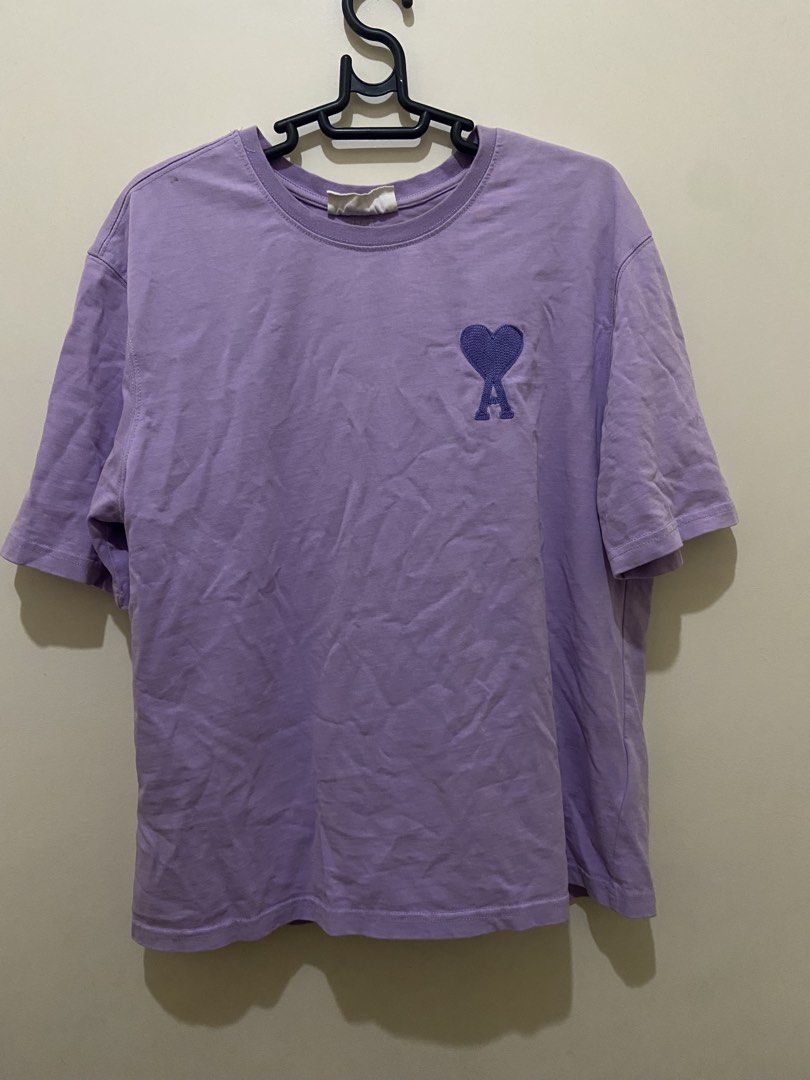 AMI T SHIRT (Category: Activewear) located in Tuguegarao City. Submitted by nero_28 (Listing ID 1460539043, Image 1). Description: Dimes:25/21 Issue: Stain .