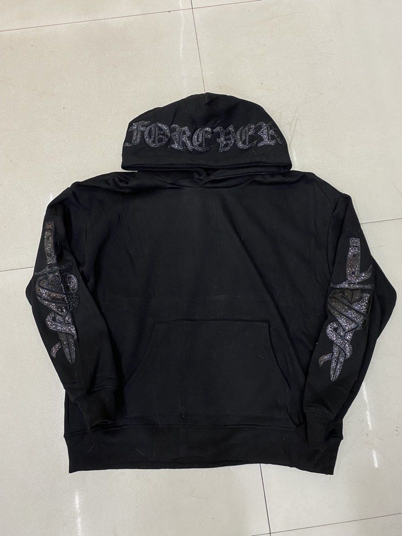 AMIRI FOREVER HOODIE (Category: Hoodies) located in Manila. Submitted by ercmrsmam (Listing ID 1460657548, Image 1). Description: AMIRI FOREVER HOODIE patch design W25 L27 Color may vary due to lighting Need wash Dm if interested 📩 will be posted on my carousell acc⬇️ Check out ercmrsmam listings on #Carousell: https://carousell.app.link/mu0SnqUHP3b 📍baclaran paranaque metro manila 🛵jnt/lalamove courier 💵 mop: gcash.