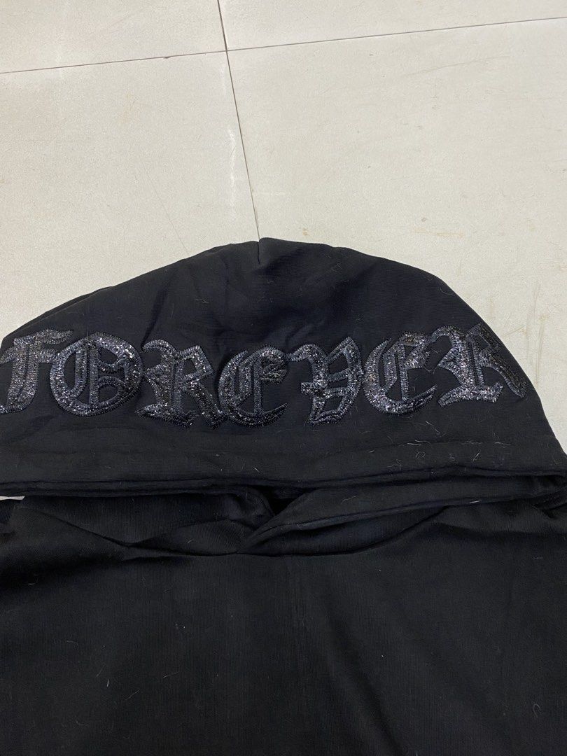 AMIRI FOREVER HOODIE (Category: Hoodies) located in Manila. Submitted by ercmrsmam (Listing ID 1460657548, Image 3). Description: AMIRI FOREVER HOODIE patch design W25 L27 Color may vary due to lighting Need wash Dm if interested 📩 will be posted on my carousell acc⬇️ Check out ercmrsmam listings on #Carousell: https://carousell.app.link/mu0SnqUHP3b 📍baclaran paranaque metro manila 🛵jnt/lalamove courier 💵 mop: gcash.