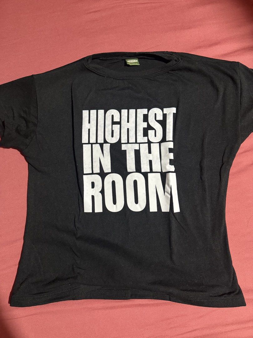 Aratel Statement Tee (Category: Shirts) located in Taguig. Submitted by mikaholic (Listing ID 1460619110, Image 1). Description: .