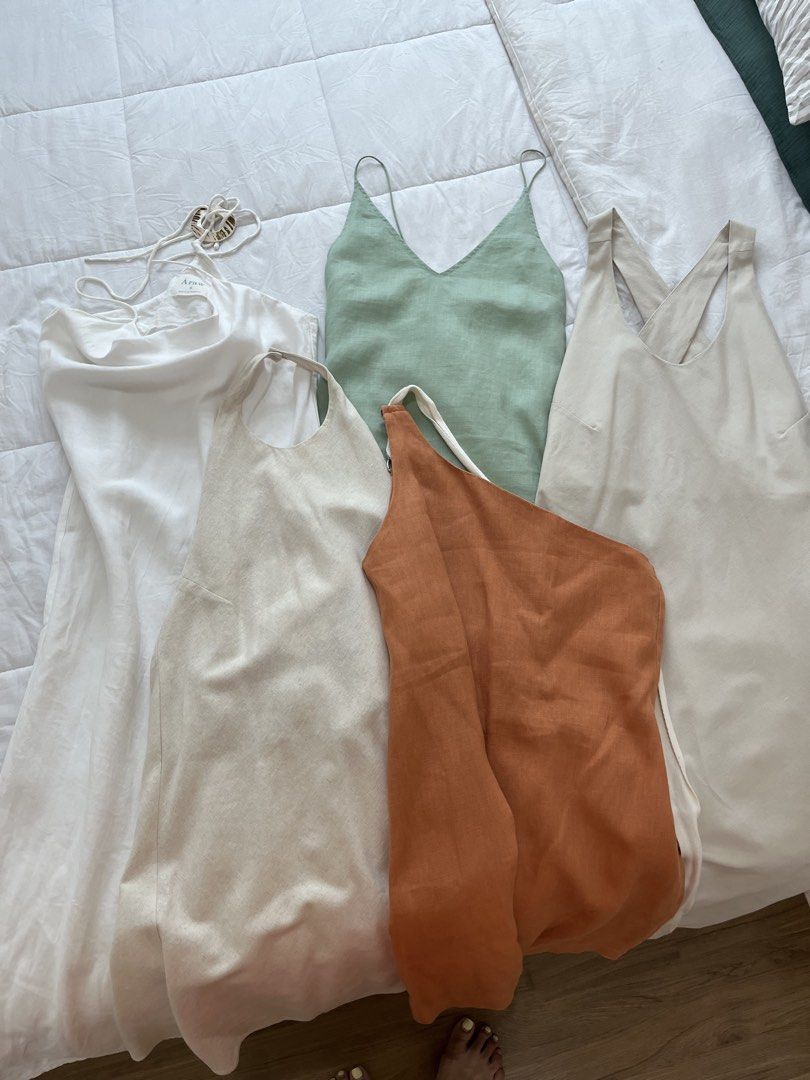 Araw the Line Dresses (Category: Dresses) located in Muntinlupa City. Submitted by jasmin.shop (Listing ID 1460587209, Image 1). Description: Update: white dress is the only available item (the rest are sold) see individual listing selling them low and slightly negotiable Helping tags muni muni, halo halo, tropa, araw araw, linen, made in PH, local .