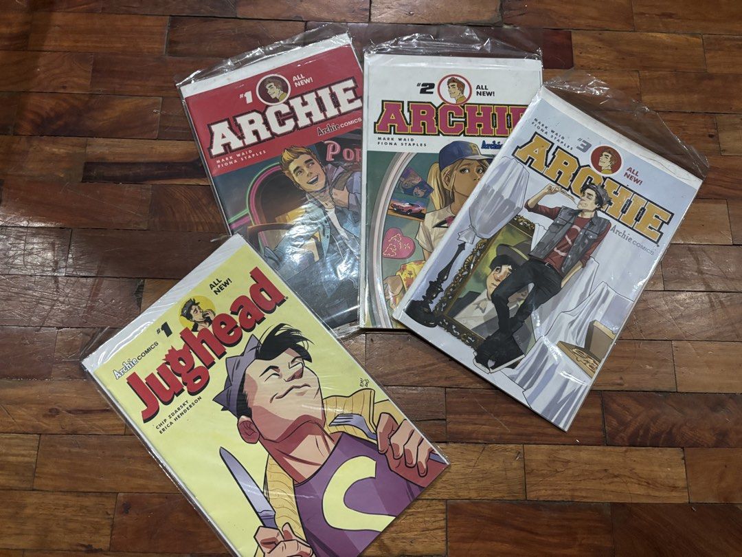Archie Comics #1, #2, #3 and Jughead #1 (Category: Comics & Manga) located in Manila. Submitted by ian_declutters (Listing ID 1460712726, Image 1). Description: - Archie Comics #1, #2, #3 + Jughead #1 - All from the 'All New!' series - Written by Mark Waid, Fiona Staples (Archie) and Chip Zdarsky, Erica Henderson (Jughead) - Perfect for any Archie fan collection Kept in plastic. Mint condition mejo dusty lng ung plastic. Og total price 800, selli