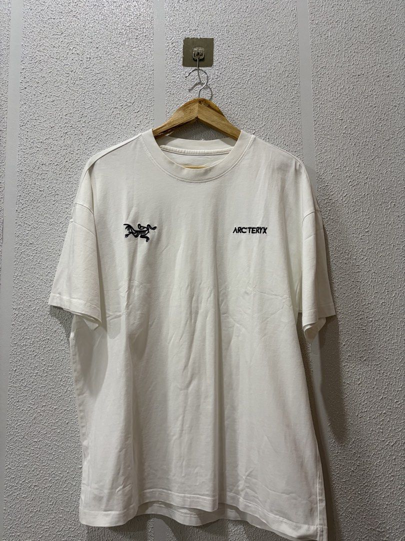 Arcteryx (Category: Tshirts & Polo Shirts ) located in Manila. Submitted by mgezVtg (Listing ID 1460696222, Image 1). Description: Dm for more info.