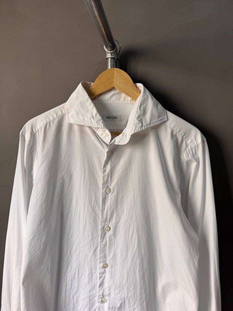 Ascot Chang - White button up L/S (Category: Tshirts & Polo Shirts ) located in Cabuyao City. Submitted by _streetflavor (Listing ID 1460623641, Image 2). Description: Ascot Chang - White button up L/S Excellent Size: fits L-XL Length: 29/30 Width: 23 -699 pesos Issue pin hole Check photos Dm.