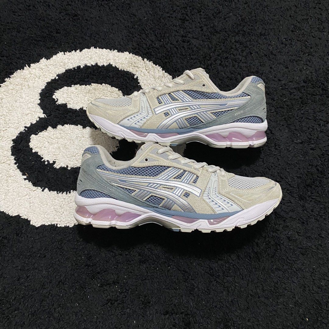 Asics Gel Kayano 14 (Category: Sneakers) located in Danao, Cebu. Submitted by sneaks_cebu (Listing ID 1460704920, Image 1). Description: Asics Gel Kayano 14 Size 11wm 27.5cm -minor scratch Php 2,550.