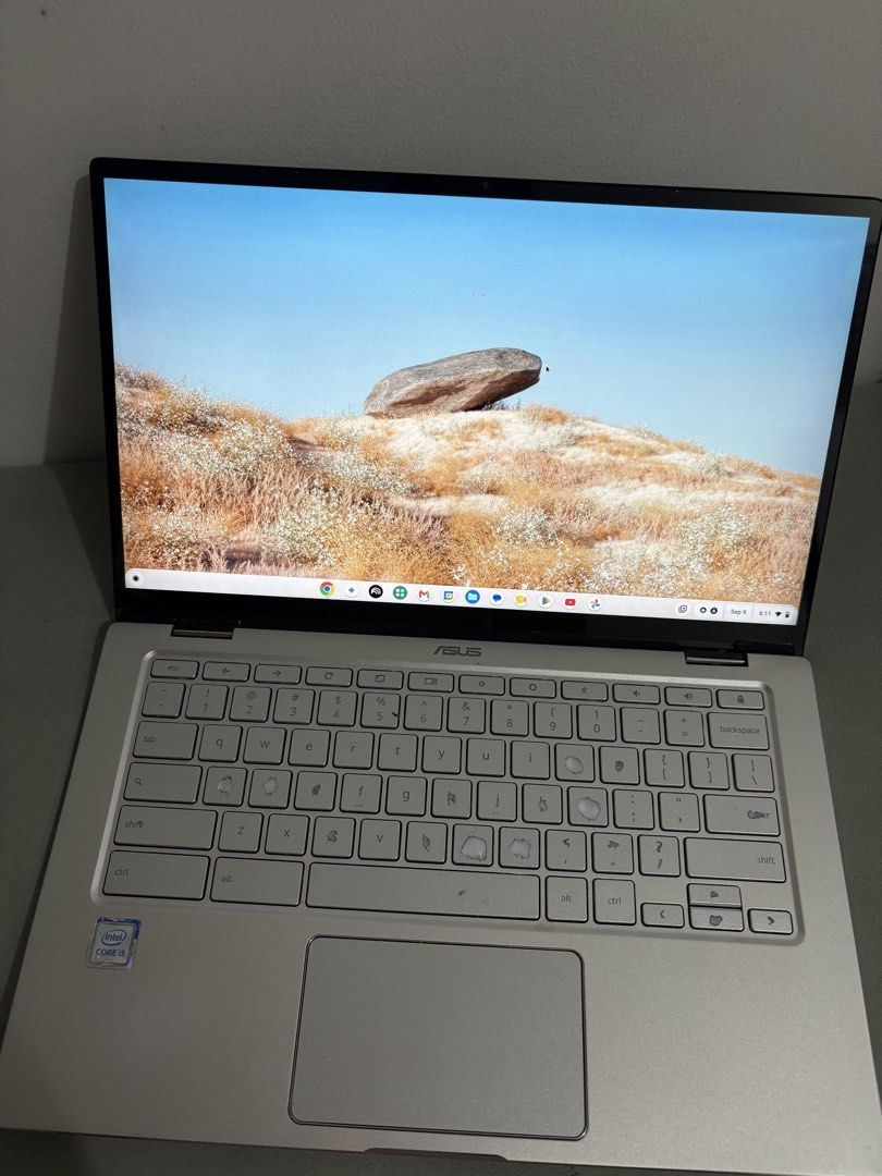 RUSH: Asus Laptop i5 Chromebook Touchscreen (Category: Laptops & Notebooks) located in Pasig City. Submitted by steffimac7 (Listing ID 1460616631, Image 3). Description: 💻 ASUS Chromebook Flip C434T i5 Touchscreen — ₱13,000 Selling my ASUS Chromebook Flip C434T Touch in very good overall condition. ✨ Specs & Features: • Intel Core i5 processor • 64GB storage • Touchscreen display • Premium aluminum body • 360° convertible design — use as laptop,