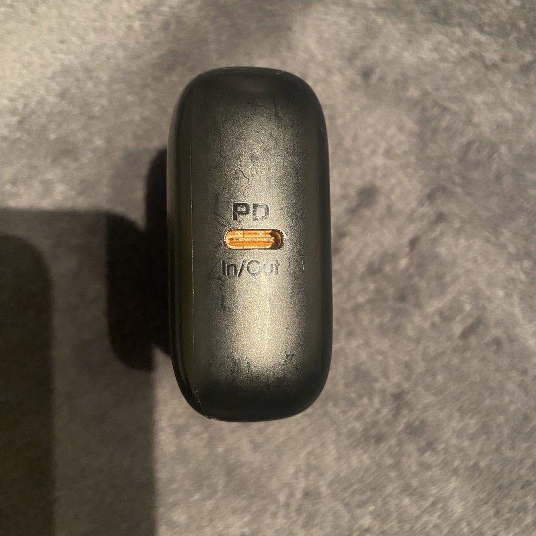 Aukey 10000 maH powerbank (Category: Chargers) located in Paranaque City. Submitted by paranaquefinds (Listing ID 1460689051, Image 2). Description: Used Aukey Powerbank 10000 mah Used but not abused Still works well.