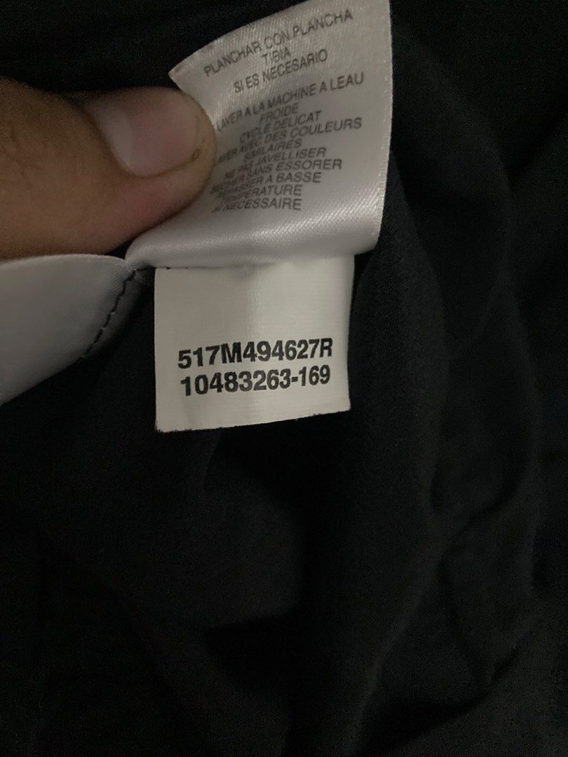 Authentic Anne Klein Black Utility Zip-Up Jacket / Blouse (Size Small) (Category: Coats, Jackets and Outerwear) located in Caloocan City. Submitted by johnlicup287551 (Listing ID 1460642406, Image 3). Description: ₱699 freeshipping Anne Klein Utility Jacket - Black (Size S) Description:Authentic Anne Klein black lightweight jacket.Very elegant gold zipper and button details (may signature lion brand logo sa zipper tab). Perfect for smart casual o