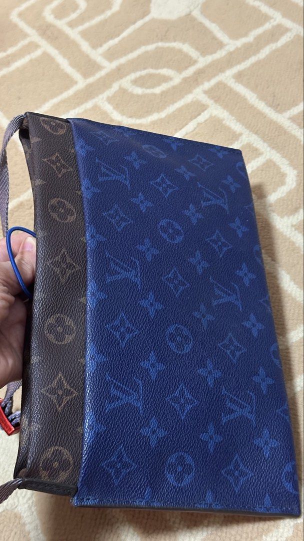 Authentic Louis Vuitton LV Pacific Limited Edition (Category: Luxury Bags & Wallets) located in Las Pinas. Submitted by marshmallowmax (Listing ID 1460557166, Image 2). Description: Mininal signs of usage only.. with dustbag.