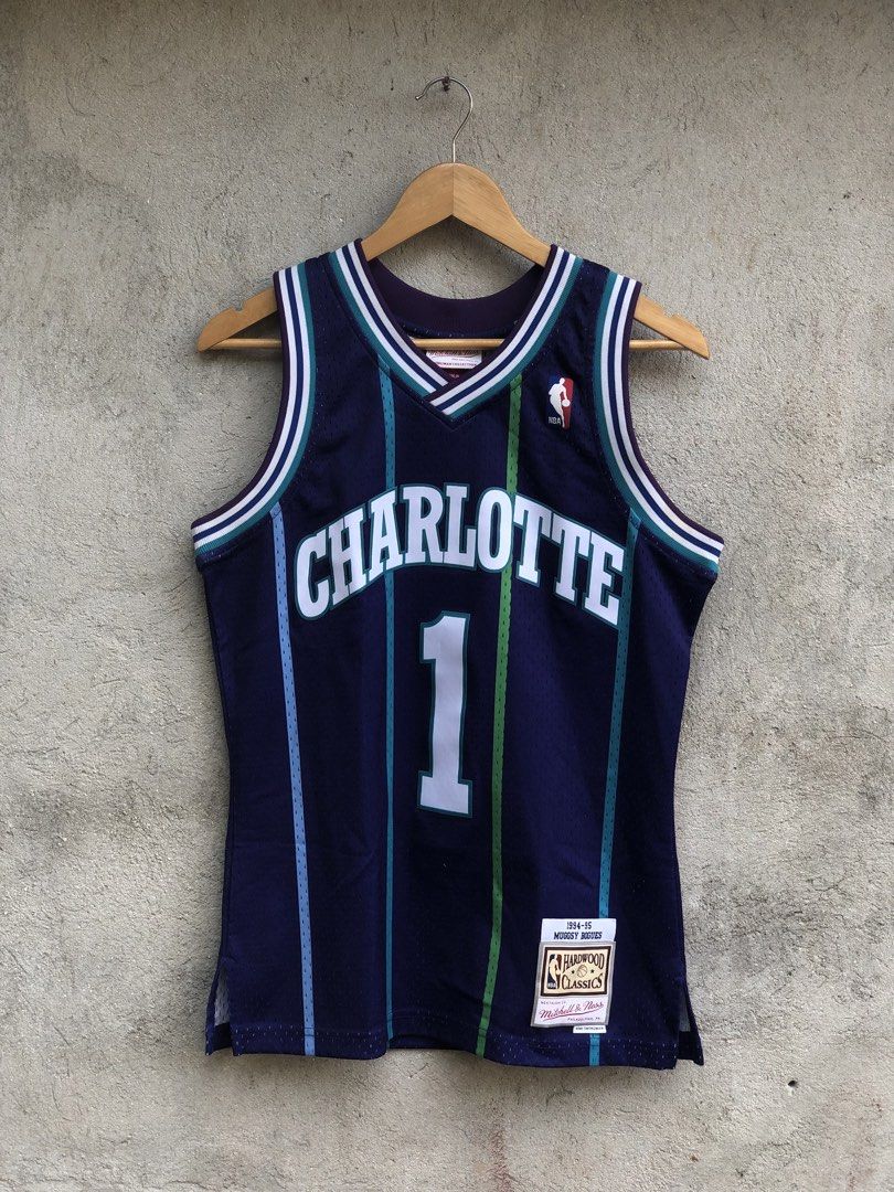 AUTHENTIC MUGGSY BOGUES JERSEY🔥🔥🔥 (Category: Activewear) located in Cebu City. Submitted by jeboxjayveejebo (Listing ID 1460511643, Image 1). Description: AUTHENTIC MITCHELL & NESS NBA CHARLOTTE HORNETS MUGSSY BOGUES BASKETBALL JERSEY🔥🔥🔥 W📏19.5 L📏28 CONDITION RATE📏9.5/10 COLOR RATE📏9.9/10 ISSUE-SEE LAST PICTURE‼️ ASNEW CONDITION🔥 DM FOR THE CLAIM PRICE🏷️ Message us for more questions or reservations. ‎💡Actual color may vary due to li