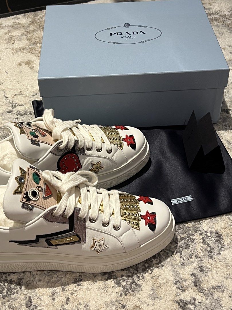 AUTHENTIC PRADA ROBOT QUEEN SNEAKERS | SIZE 39 (Category: Sneakers & Footwear) located in Cavite. Submitted by charmscloset888 (Listing ID 1460559592, Image 2). Description: My Personal Pre-owned Used a few times It comes with Box, dustbags and Product Card Size 39.
