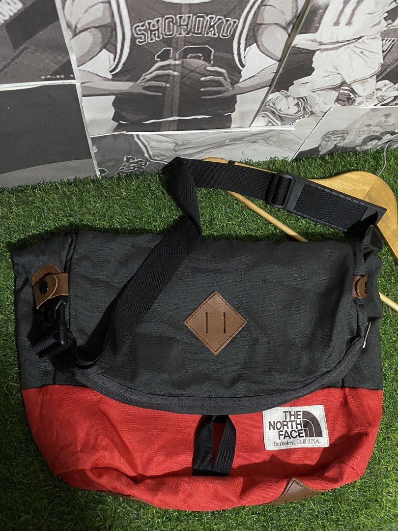 AUTHENTIC THE NORTH FACE BERKELEY, CALIF USA MESSENGER BAG (Category: Sling Bags) located in Polomolok. Submitted by safethrift2.0 (Listing ID 1460546320, Image 2). Description: AUTHENTIC THE NORTH FACE BERKELEY, CALIF USA MESSENGER BAG CONVERTIBLE TO HAND CARRY BAG AS NEW CONDITION NO ISSUES COMPLETE TAGS 10|10 COLOR RATE 16x21”.