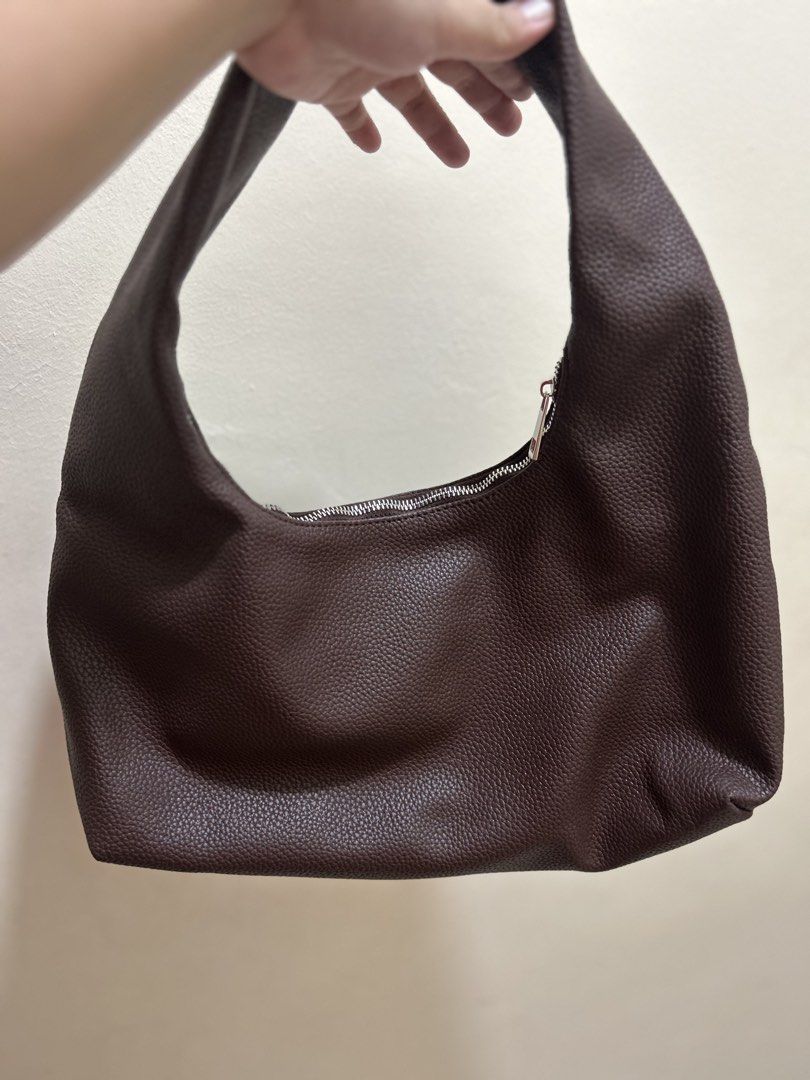 Aztrid Bag (Category: Shoulder Bags) located in Bulacan. Submitted by anne_reyes (Listing ID 1460626375, Image 3). Description: Aztrid Medium Hobo Bag Color : Espresso Like new pa.