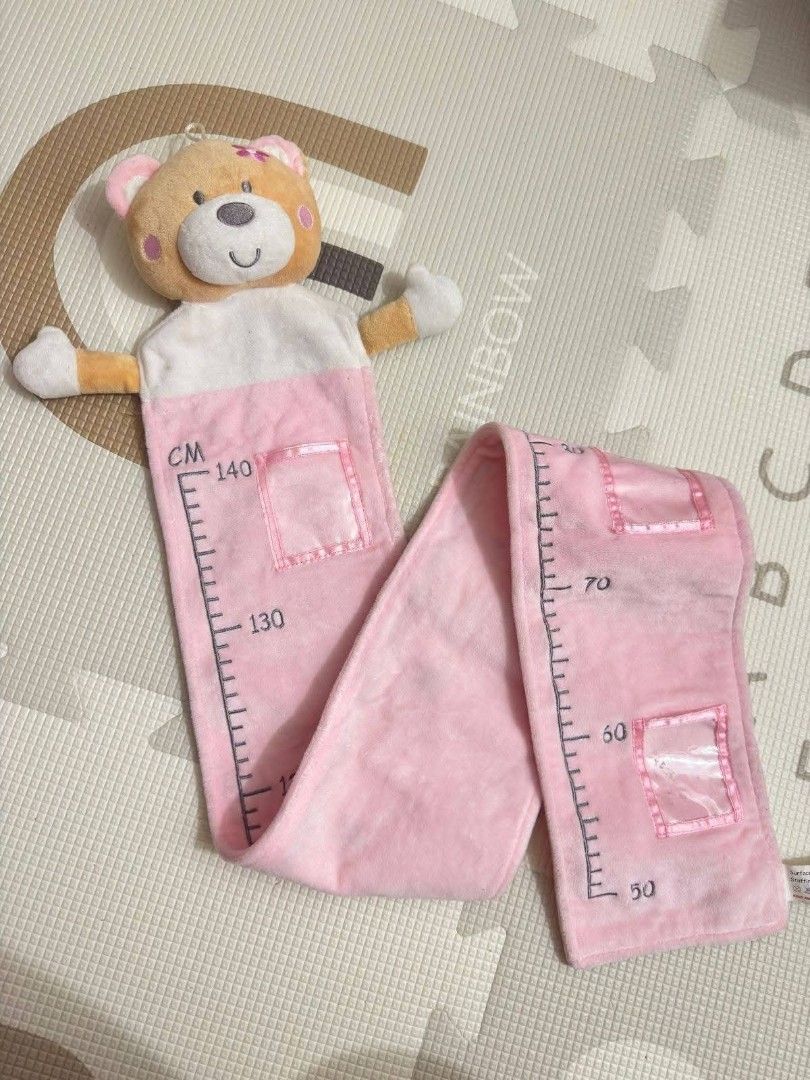 baby growth chart (Category: Nursery Lighting & Decor) located in Quezon City. Submitted by zippy123 (Listing ID 1460570744, Image 1). Description: Teddy Bear Growth Chart 🧸🌸 pang decor sa room, also pang measure sa height ni baby, pwede lagyan ng pictures ni baby. likenew condition retail price almost 2k 😱 🏷️Mine 200 only.