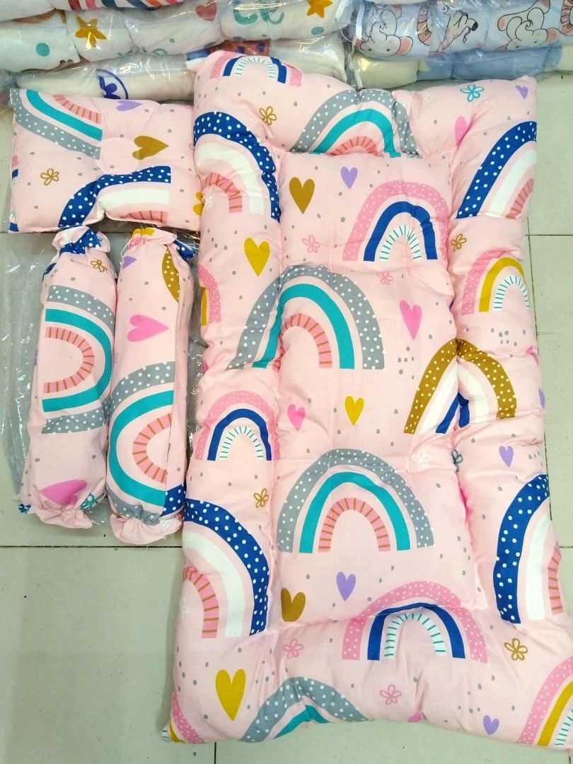 Baby nest with pillow set (Category: Maternity Care) located in Manila. Submitted by raredeer-4deb4e (Listing ID 1460635409, Image 3). Description: pm for orders.