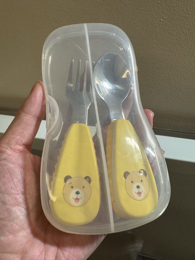 Baby spoon and fork set with case (Category: Weaning & Toddler Feeding) located in Quezon City. Submitted by lrski (Listing ID 1460641128, Image 1). Description: .