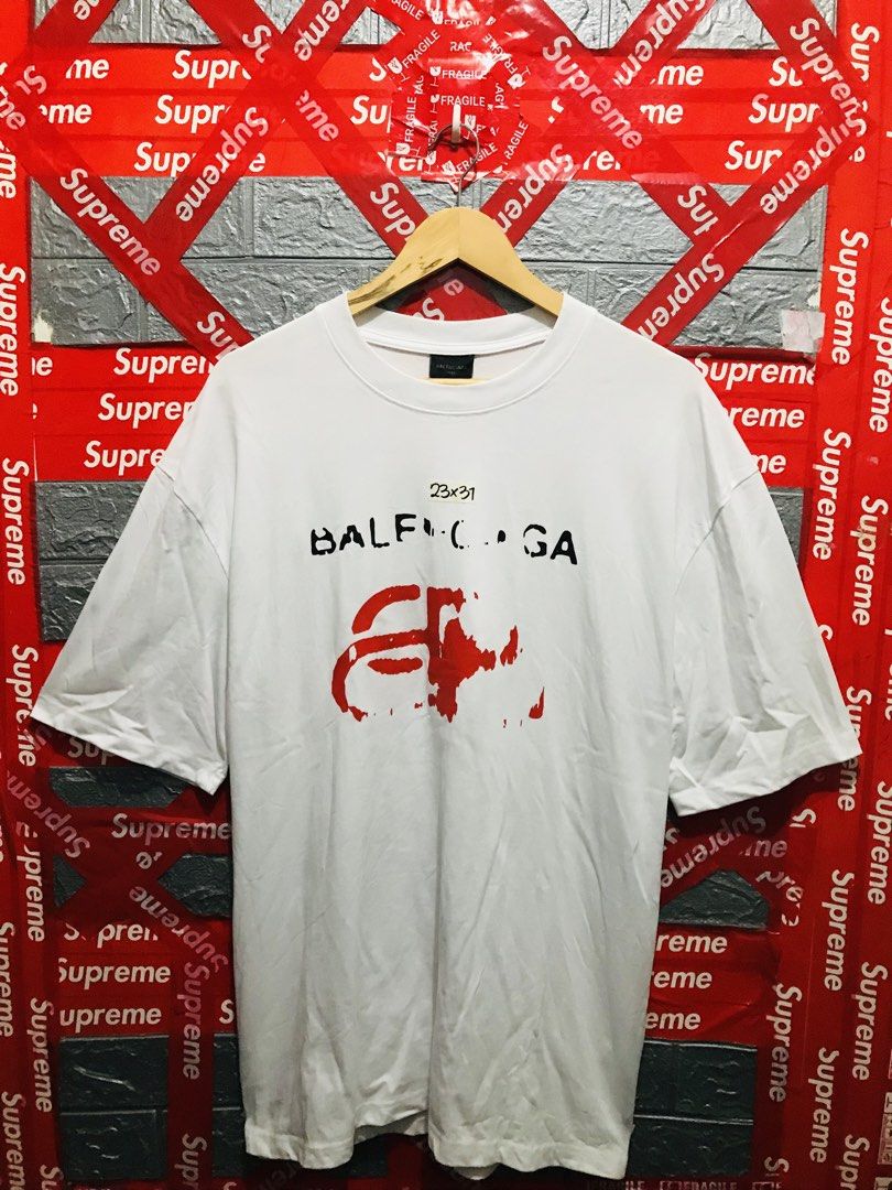 Balenciaga (Category: Luxury Apparel) located in Pozorrubio. Submitted by ghettogoods (Listing ID 1460710278, Image 1). Description: .