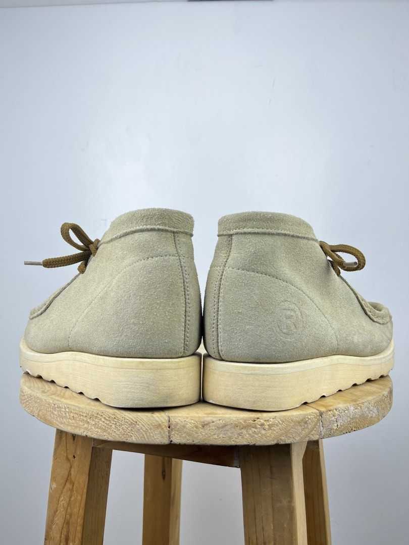 Bape ‘08 Manhunt Boots (Category: Boots) located in Dasmarinas. Submitted by bandananowheree (Listing ID 1460536990, Image 3). Description: From Fall/Winter season A Bathing Ape’s Manhunt boots, featured in the silhouette’s classic suede option and more refined premium leather selection. Has very minimal sign of use No major flaw. Pair only. Sz 8 fits True to its size..