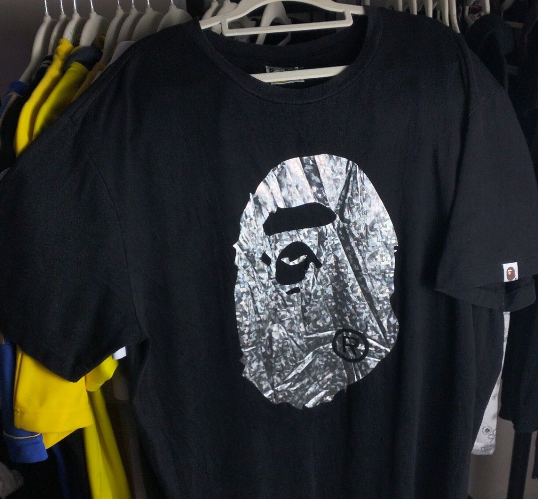 BAPE BLACK AURORA BIG HEAD TEE (Category: Tshirts & Polo Shirts ) located in Cavite. Submitted by goinguppp (Listing ID 1460554707, Image 3). Description: A bathing ape black aurora big head shirt size 2xl 24x30 9/10 color rate.