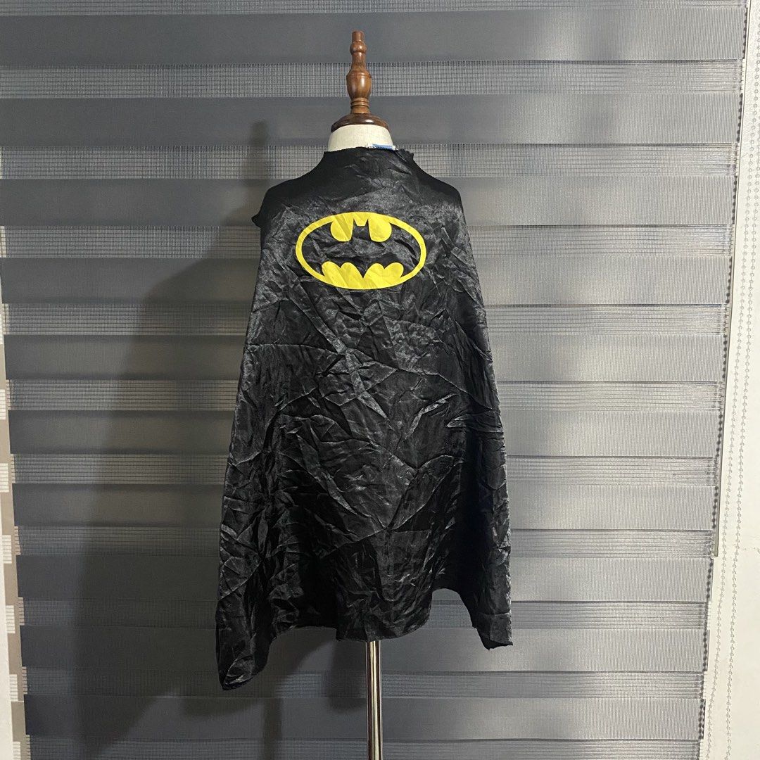 Batman Cape (Category: Everything Else Others) located in Caloocan City. Submitted by discusonlineshop (Listing ID 1460586652, Image 1). Description: 4-5Y.
