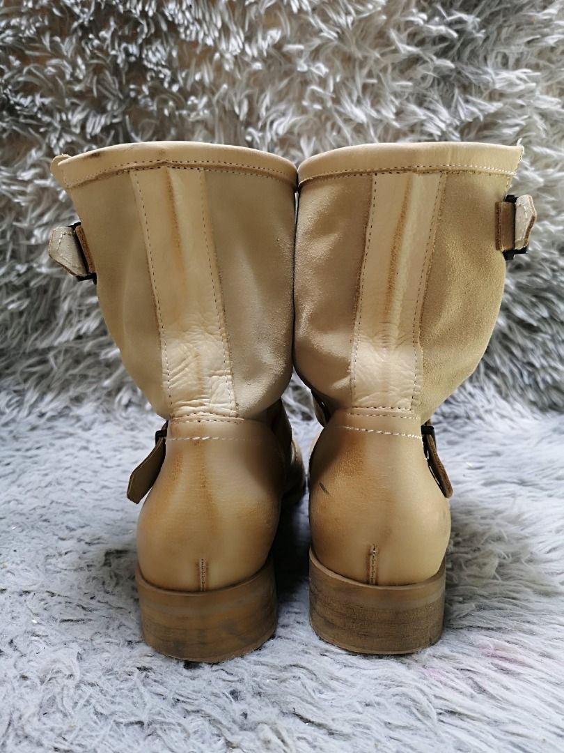 Beige Leather Boots With Two Buckle Straps (Category: Boots) located in Santa Cruz. Submitted by jmy_surplus.2 (Listing ID 1460562520, Image 3). Description: Size ; 24cm Color ; Beige Type ; Boots Brand ; No brand Material ; Leather Style ; Beige Leather Mid Calf Boots LR 172 JMY 1 Batch #219.